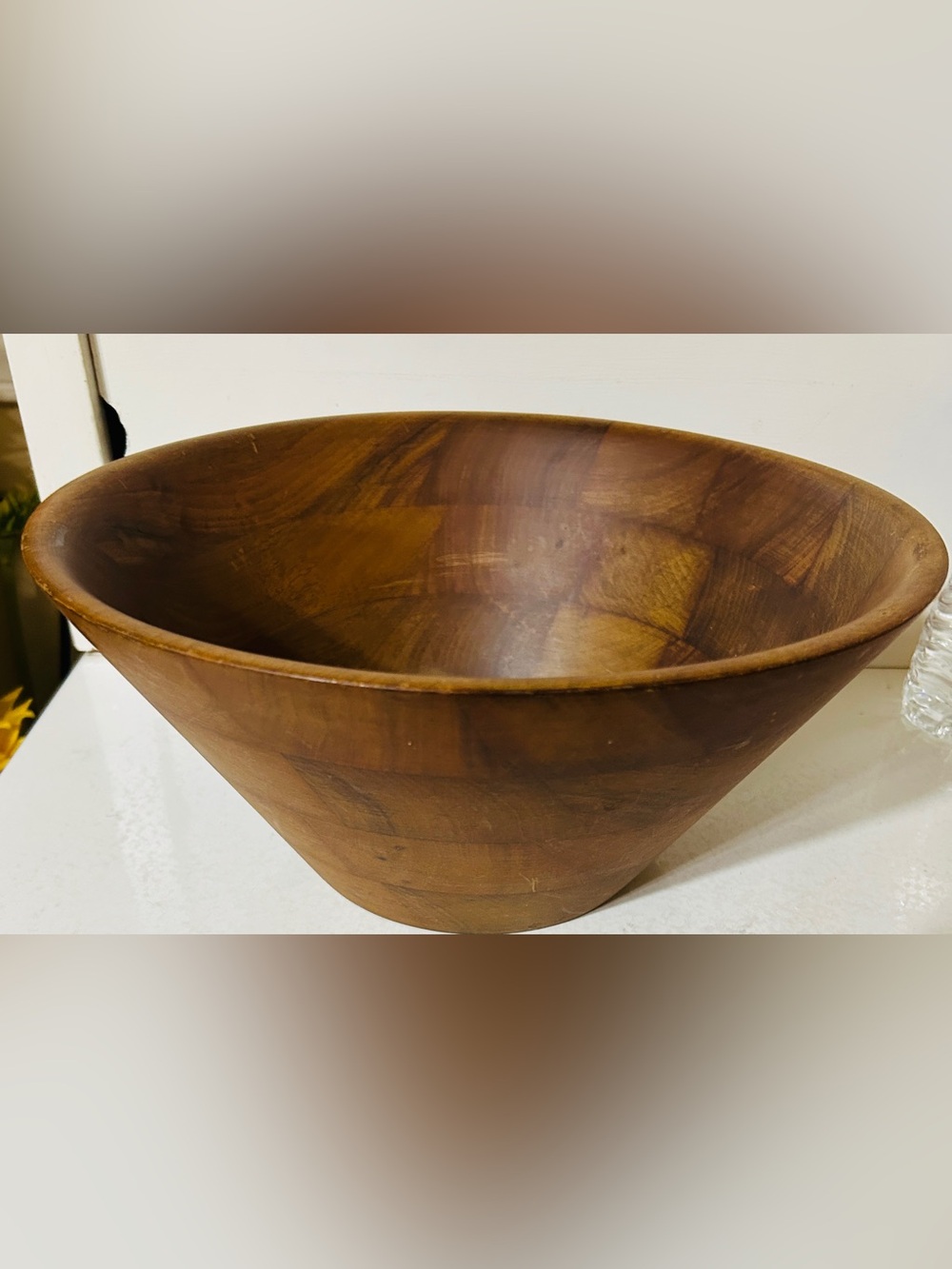 Vintage Burl walnut salad bowl. 1970’s. Excellent condition.